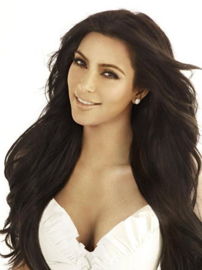 Vrei un par perfect? Hair-stylistul lui Kim Kardashian te invata 3 trucuri simple.