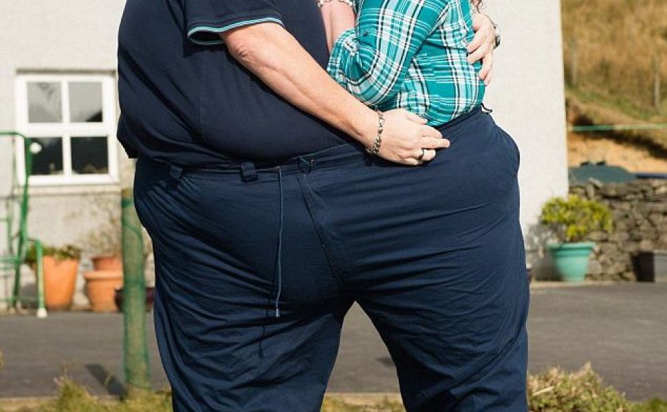 Au vrut sa se casatoreasca si sa arate perfect! Povestea emotionanta a unui cuplu de obezi care a slabit 234 de kg inainte de ziua nuntii
